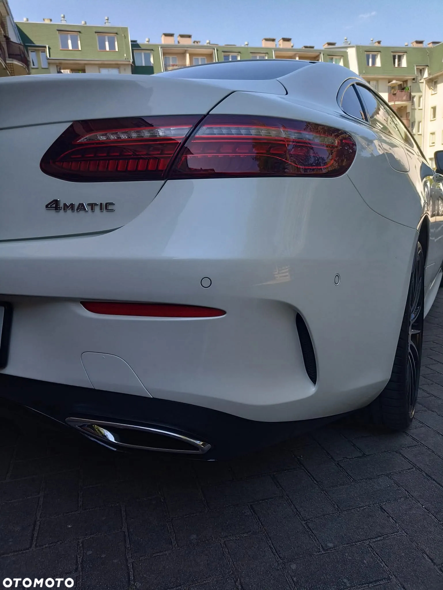 Mercedes-Benz Klasa E 220 d Coupe 4-Matic AMG - 3