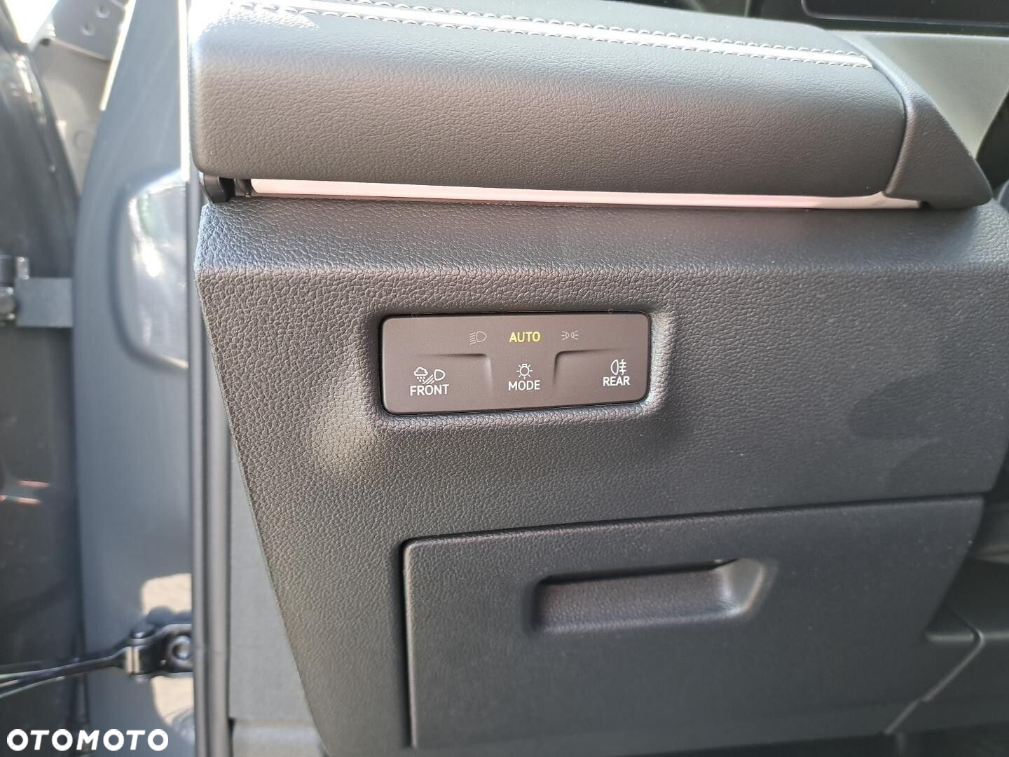 Volkswagen Tiguan - 23
