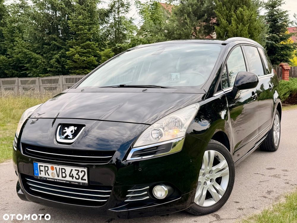 Peugeot 5008 - 8
