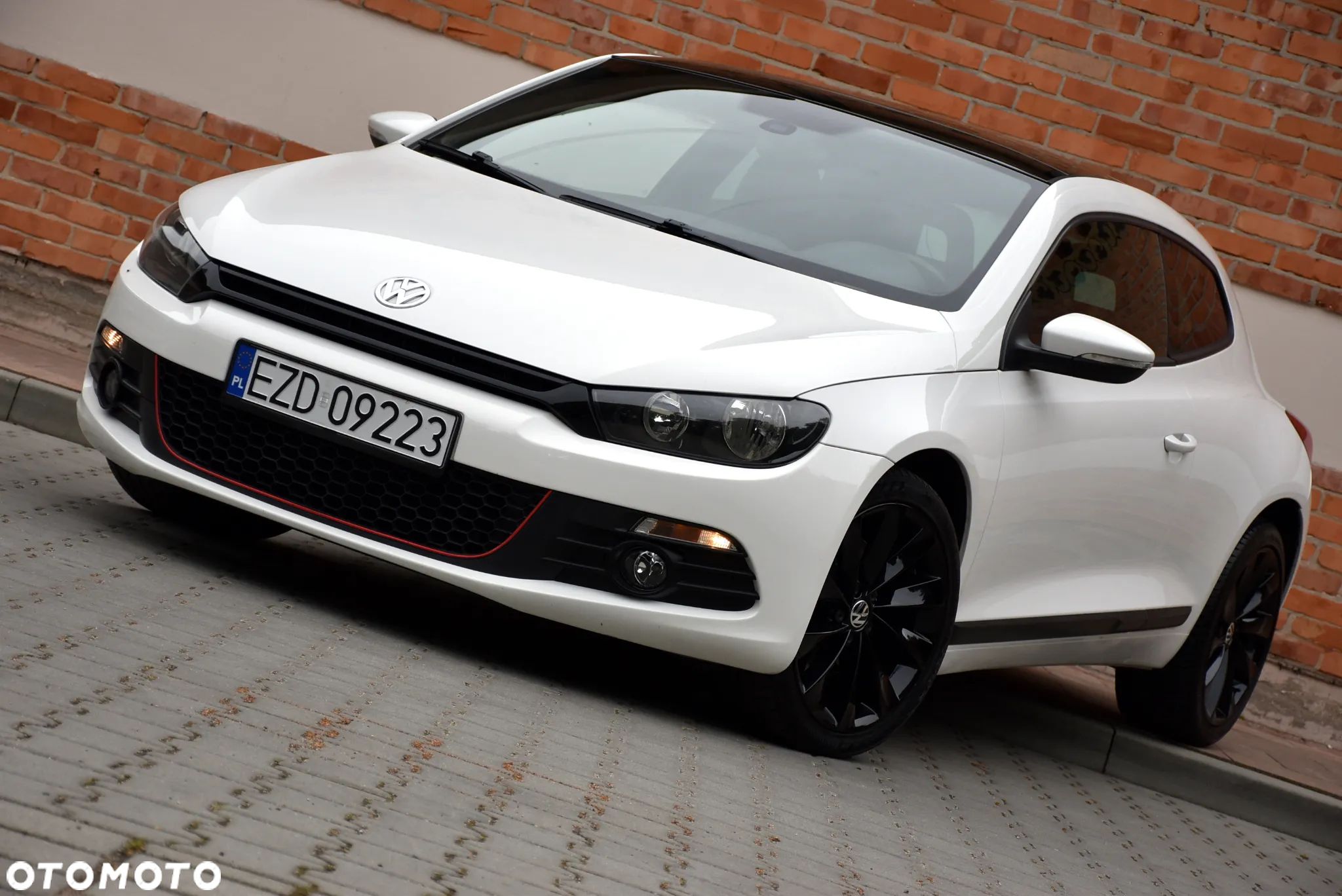 Volkswagen Scirocco 2.0 TDI Edition - 1