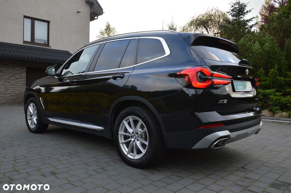 BMW X3 sDrive18d Business Edition sport - 4