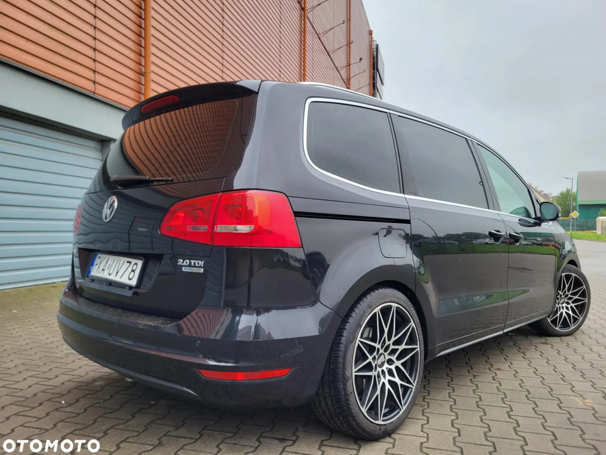Volkswagen Sharan 2.0 TDI Highline DSG - 20