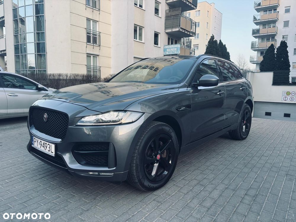 Jaguar F-Pace - 1