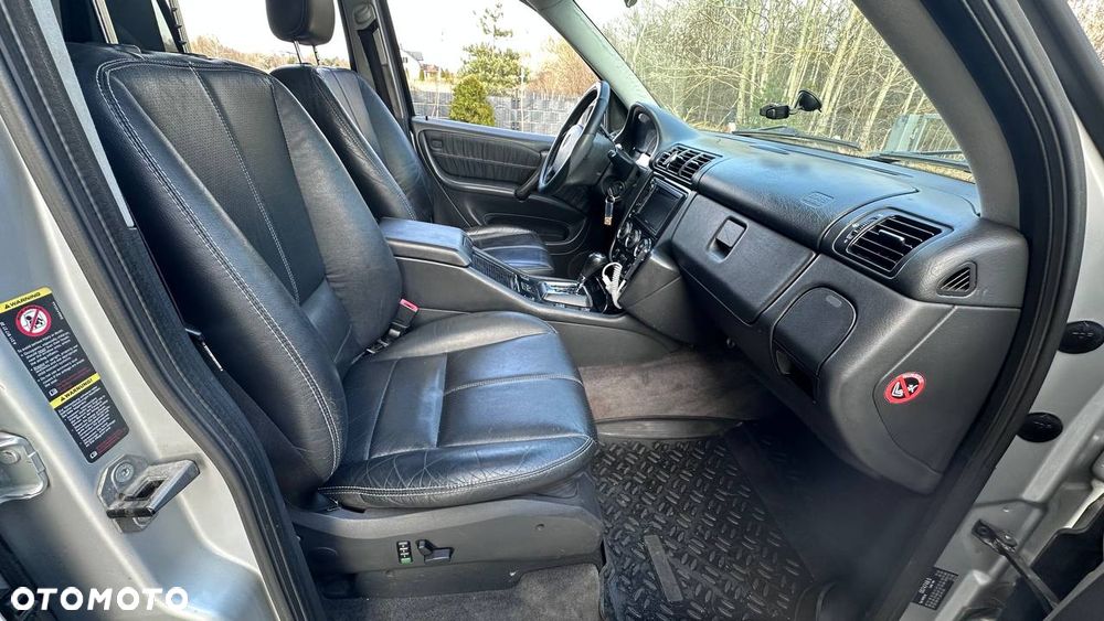 Mercedes-Benz ML - 17