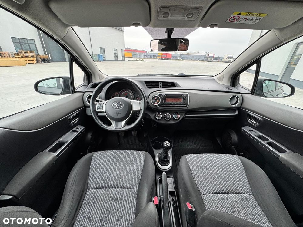 Toyota Yaris 1.0 Active - 10