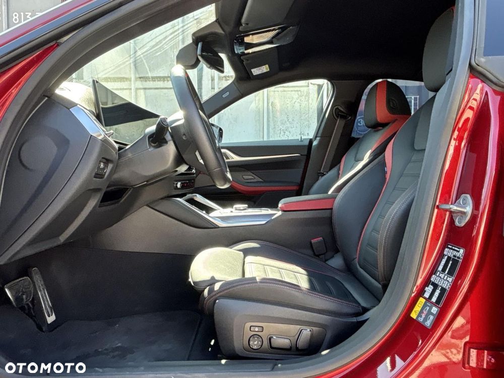 BMW i4 - 11