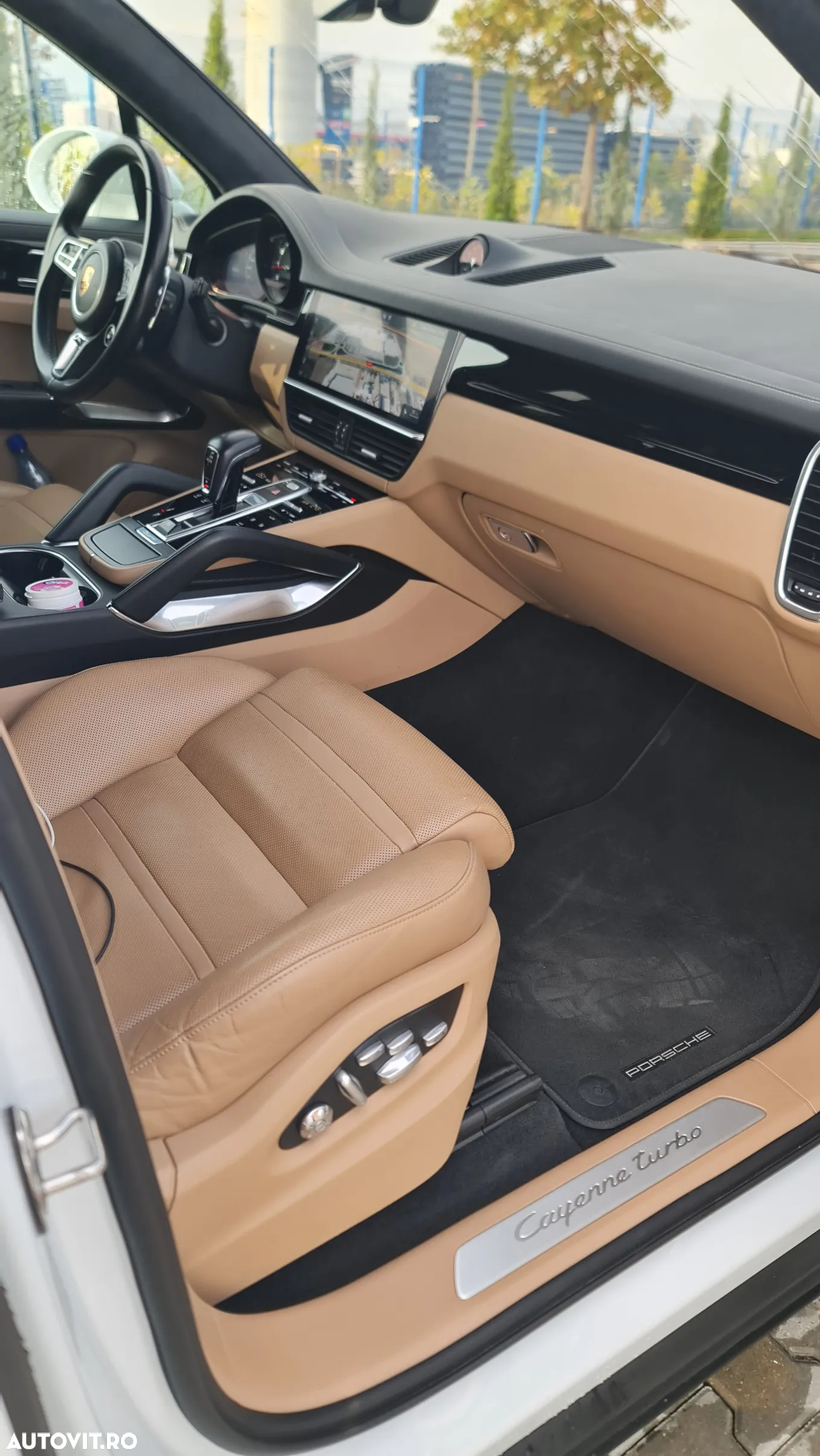 Porsche Cayenne Turbo - 6