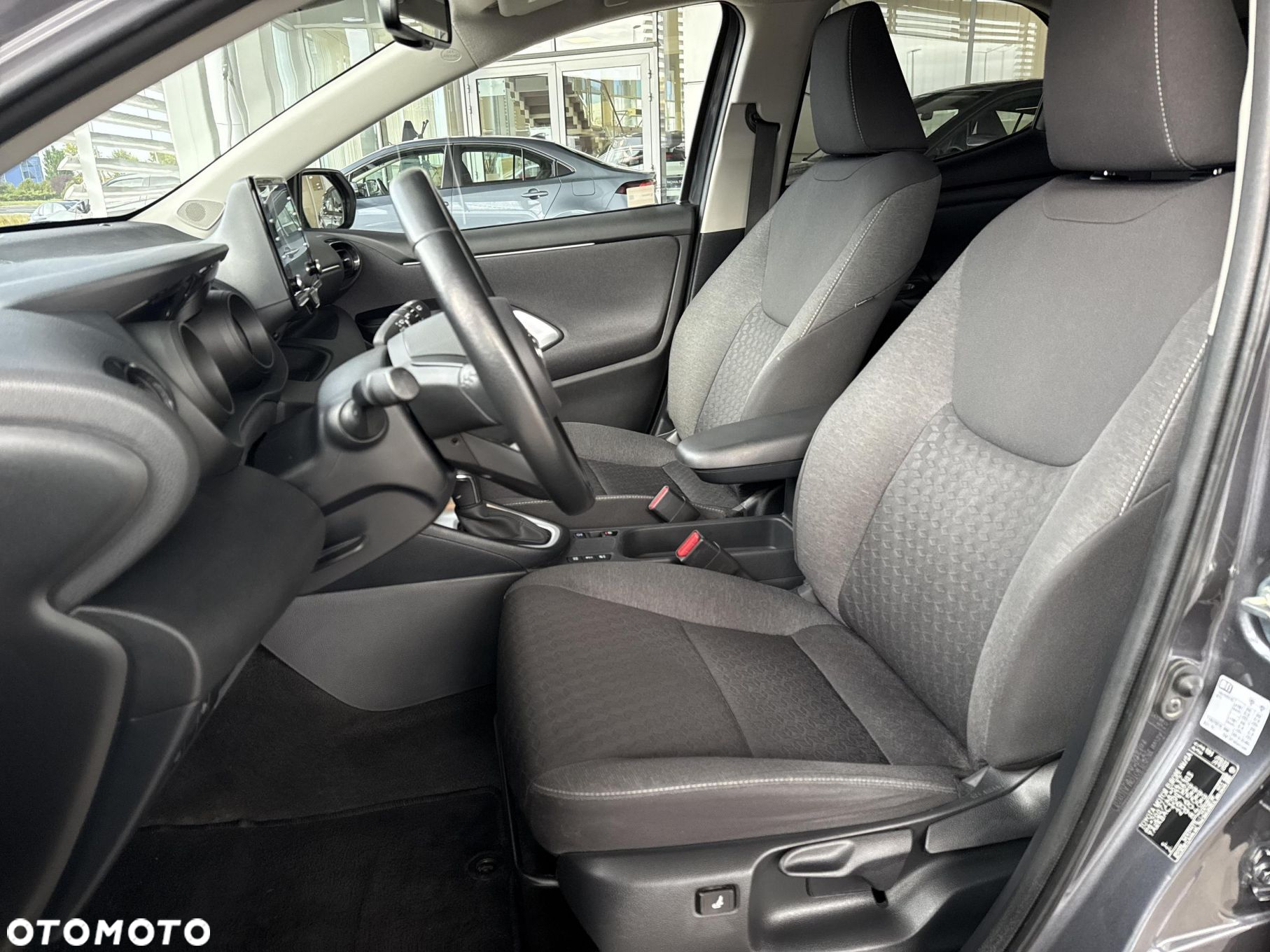Toyota Yaris Hybrid 1.5 Comfort - 15