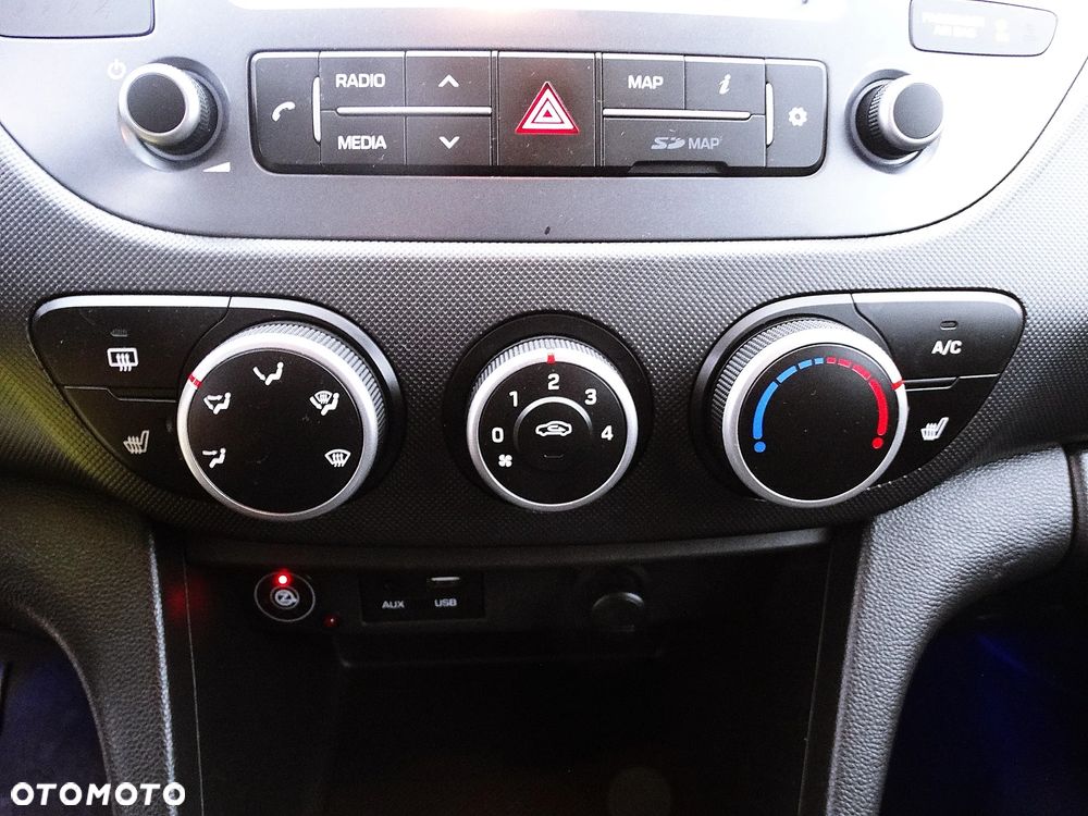 Hyundai i10 1.2 YES!+ - 26