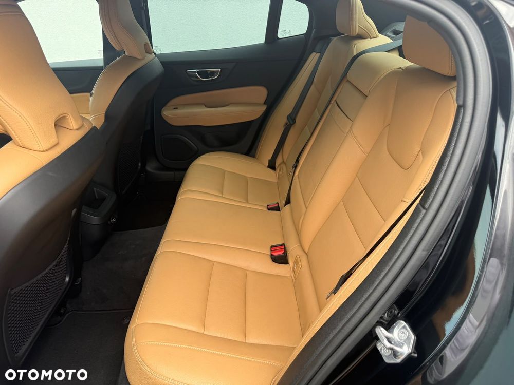 Volvo S60 - 23