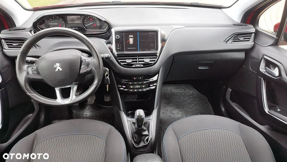 Peugeot 208 PureTech 82 Stop & Start Signature - 6
