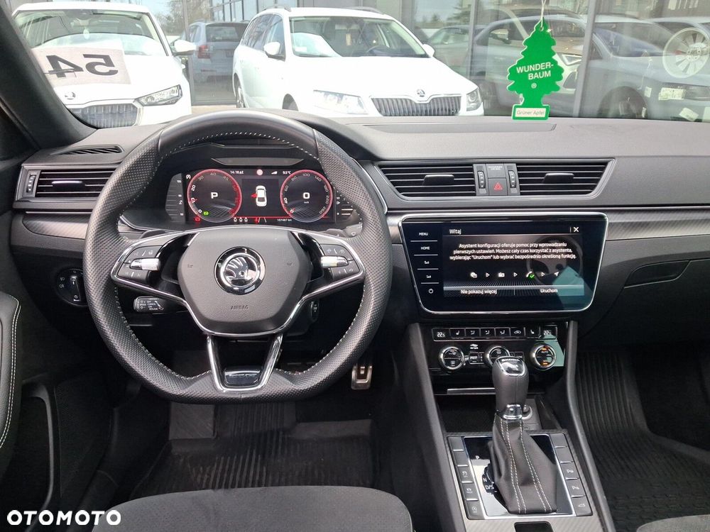 Skoda Superb 2.0 TDI SCR 4x4 Sportline DSG - 16