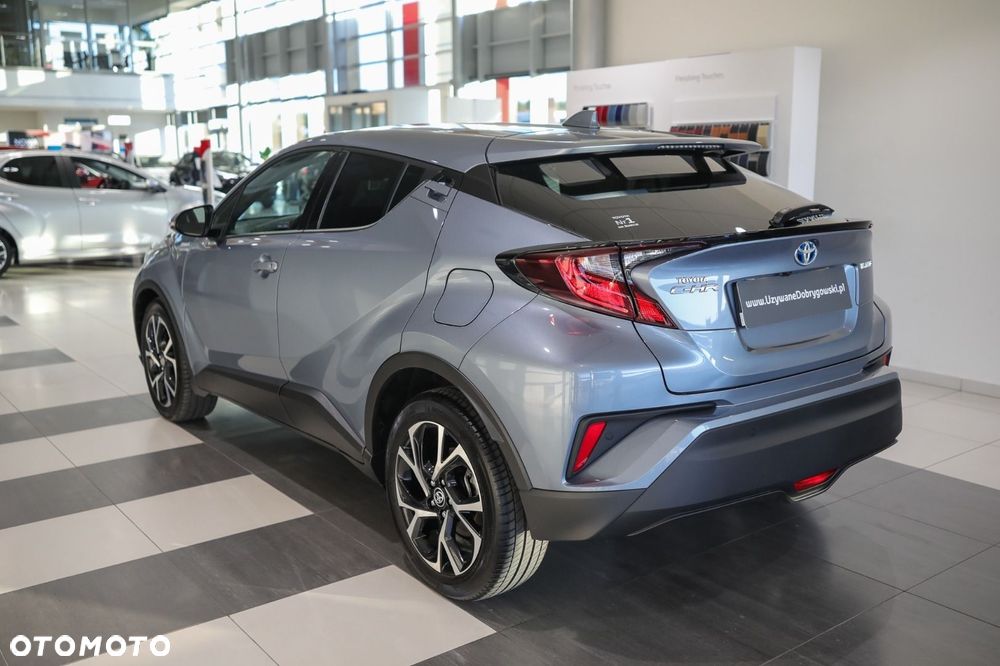 Toyota C-HR - 5
