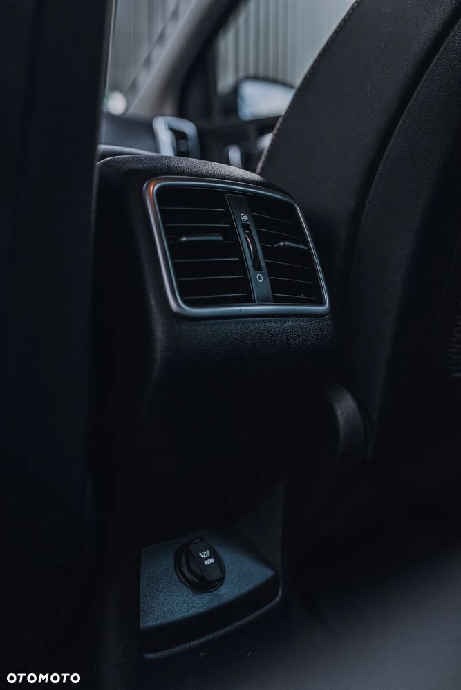 Kia Sportage 1.6 GDI 2WD ISG Dream-Team Edition - 31