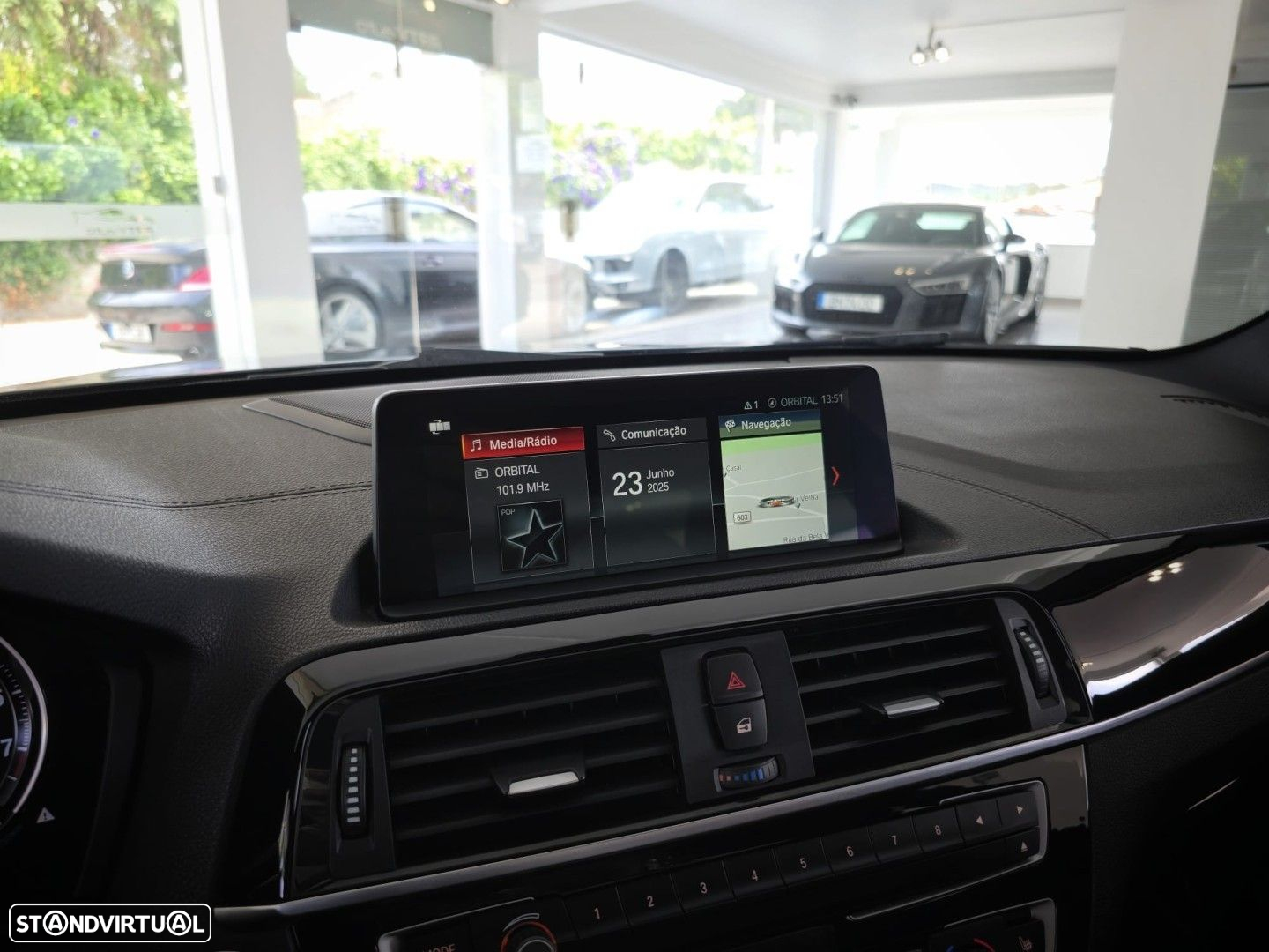 BMW M240i Coupe Aut - 30