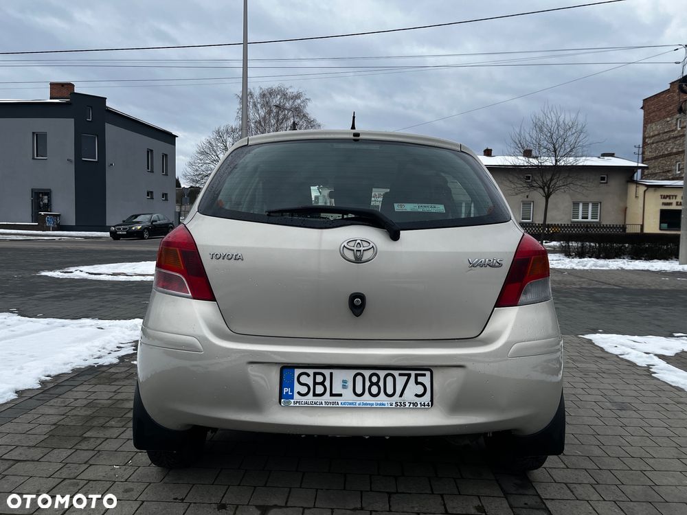 Toyota Yaris 1.0 Terra A/C - 6