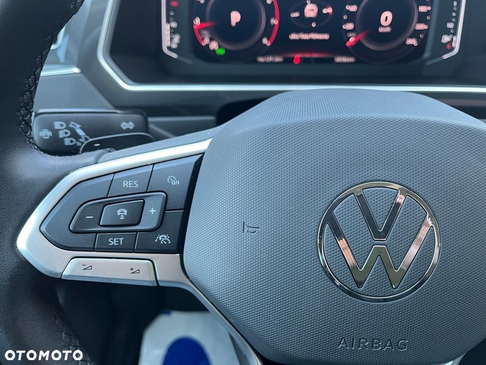 Volkswagen Tiguan - 28
