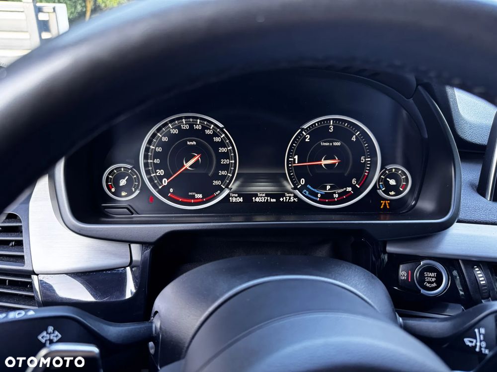 BMW X5 xDrive25d - 31