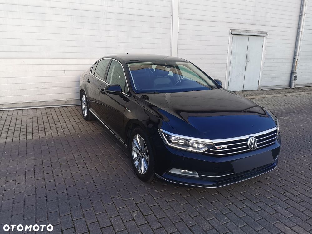 Volkswagen Passat 2.0 TDI Bi-Turbo BMT 4Mot Highline DSG - 1