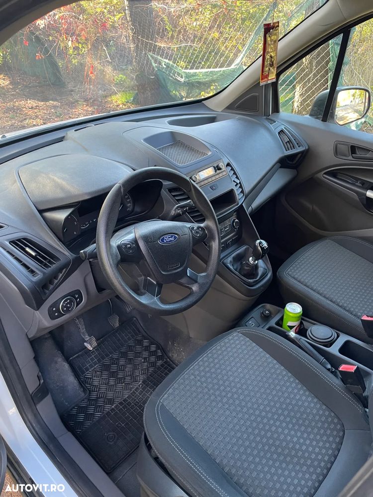 Ford Transit Connect - 7