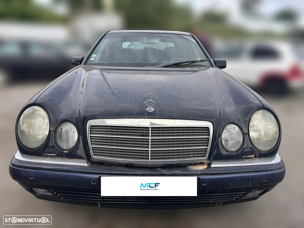 MERCEDES-BENZ Classe E Sedan (W210) E 200 2.0 Kompressor Gasolina 186 cv  137 kW 1997 - 2002 M 111.947 para peças - 1