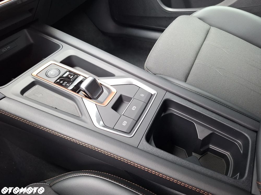 Cupra Leon 1.5 eTSI DSG - 19
