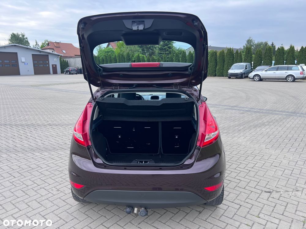 Ford Fiesta 1.25 Trend - 13