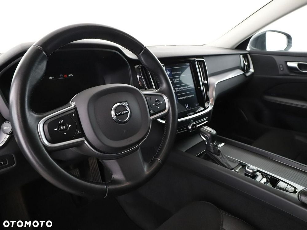 Volvo V60 D4 Geartronic Momentum Pro - 14