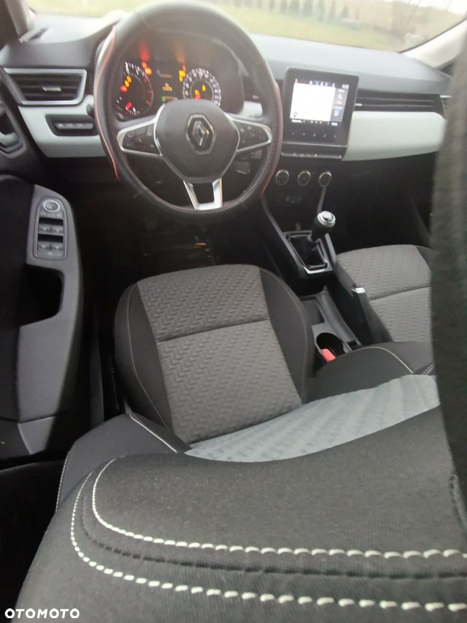 Renault Clio - 28