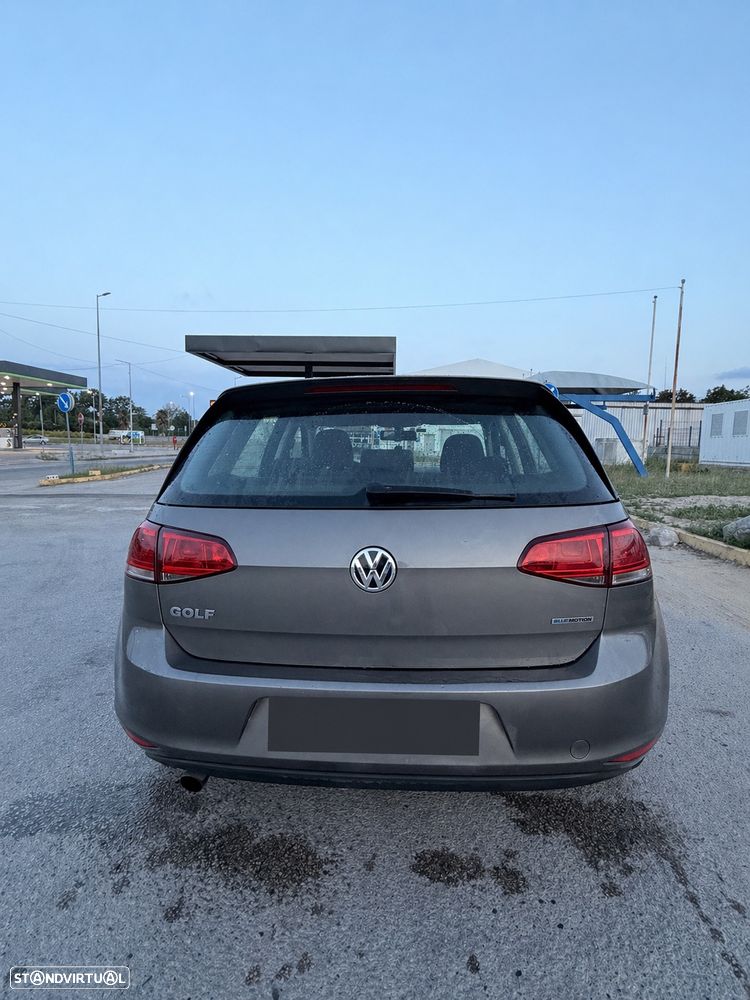 VW Golf 1.6 TDi BlueMotion Confortline - 2