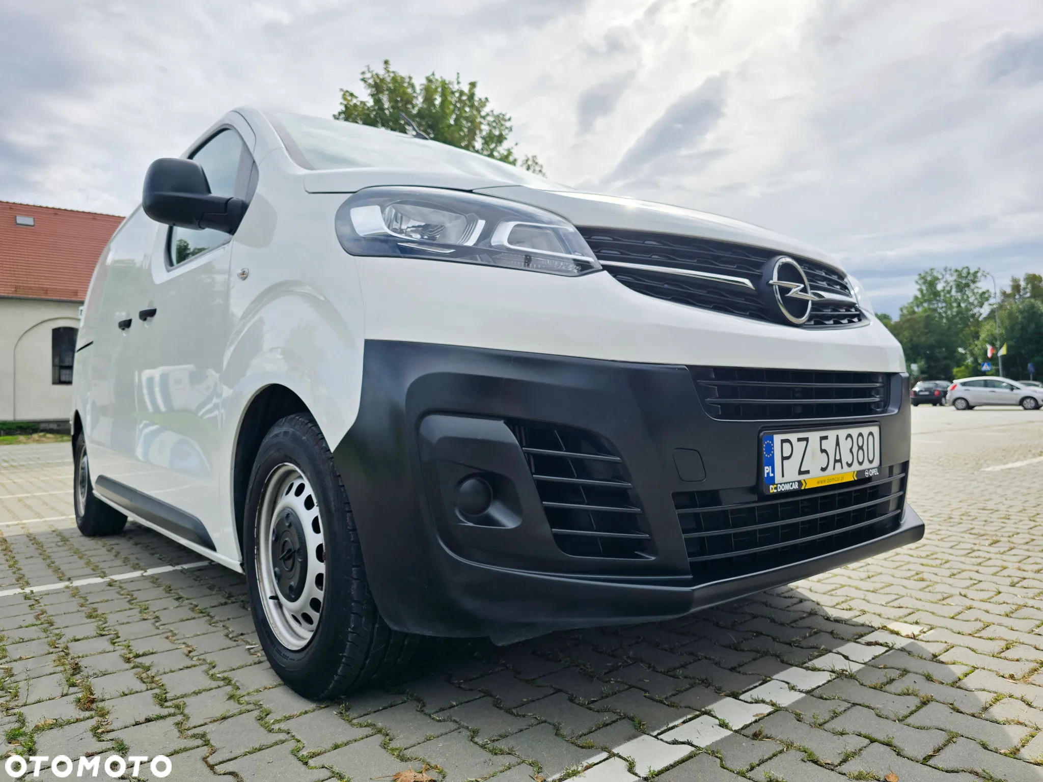 Opel VIVARO - 11