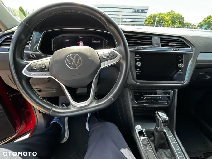 Volkswagen Tiguan Allspace - 12