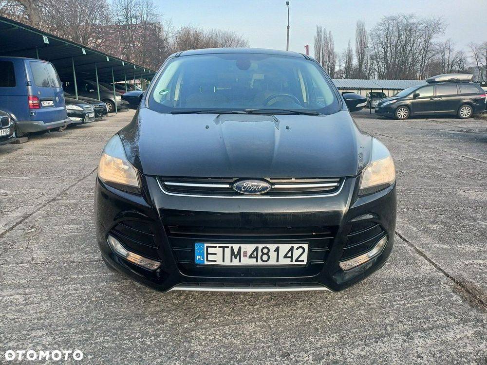 Ford Kuga 1.6 EcoBoost 2x4 Titanium - 4
