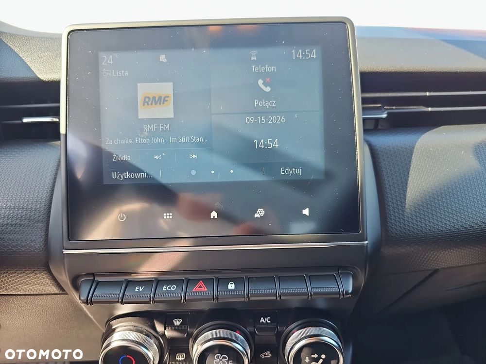 Renault Clio - 19