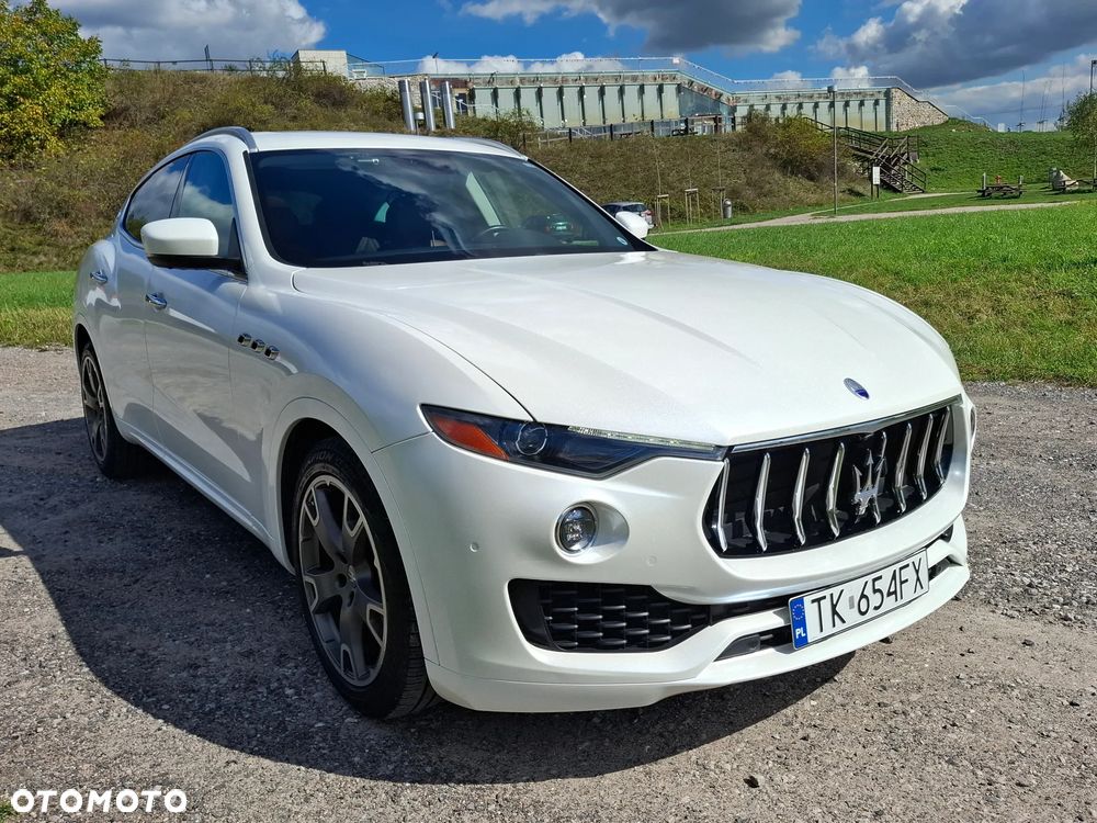 Maserati Levante Q4 - 16