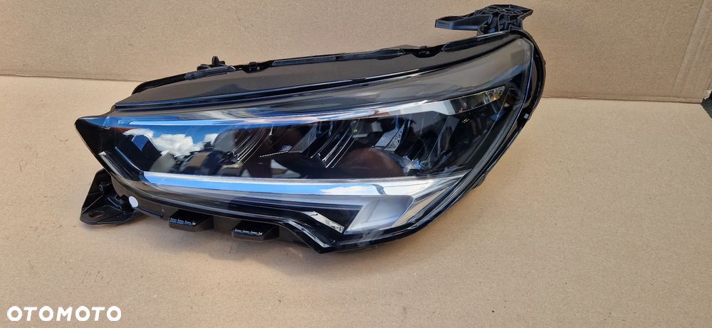 OPEL CORSA F 19- LAMPA LEWA PRZÓD FULL LED 9829522780 39162653