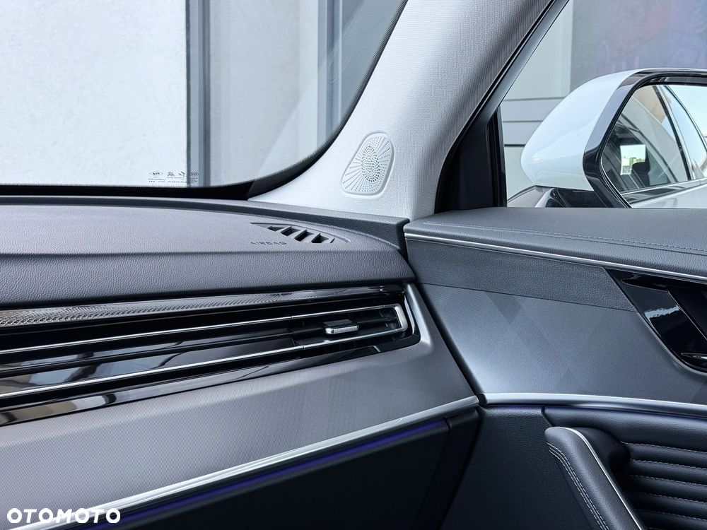 Hongqi HS5 2.0T Executive AWD - 38