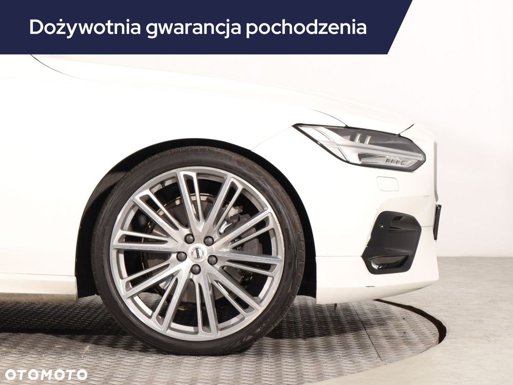 Volvo S90 - 17