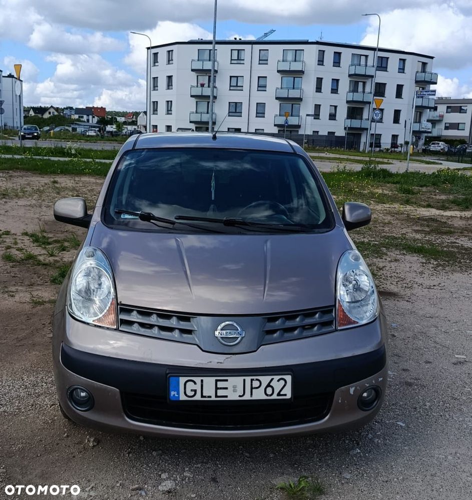 Nissan Note - 1