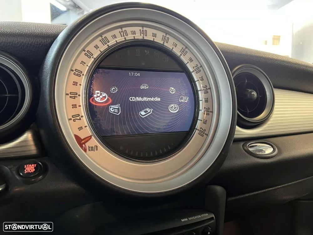 MINI 3 Portas Cooper D - 27