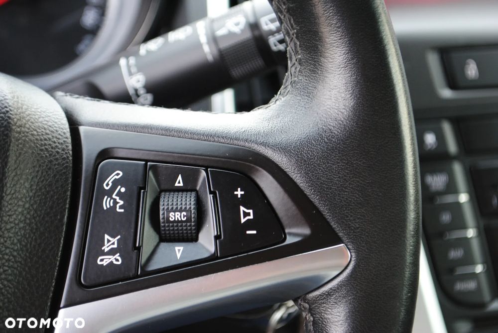 Opel Astra 1.4 Turbo Cosmo - 16