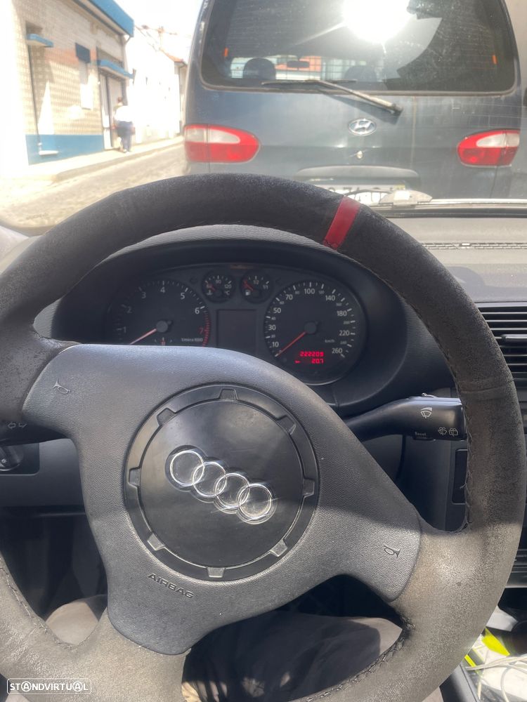 Audi A3 1.8 Sport Turbo - 11