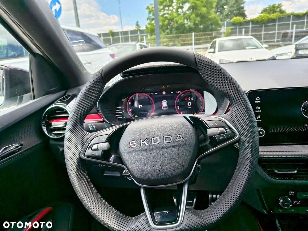 Skoda Fabia 1.0 TSI Monte Carlo DSG - 18