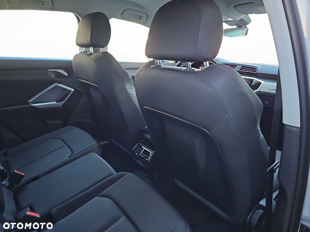 Audi Q3 Sportback - 26