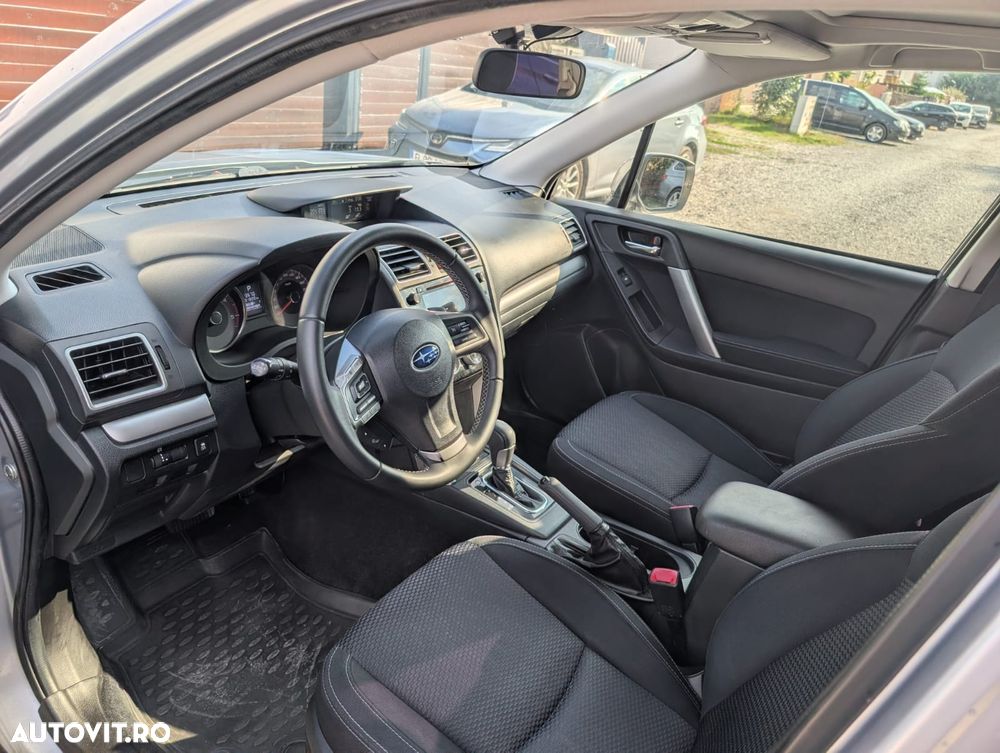 Subaru Forester 2.0D Lineartronic Active - 6