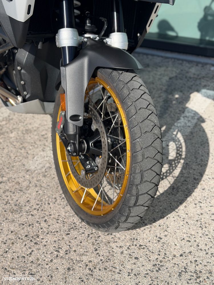 BMW R 1300 GS Adventure Trophy c/ Akrapovic - 7