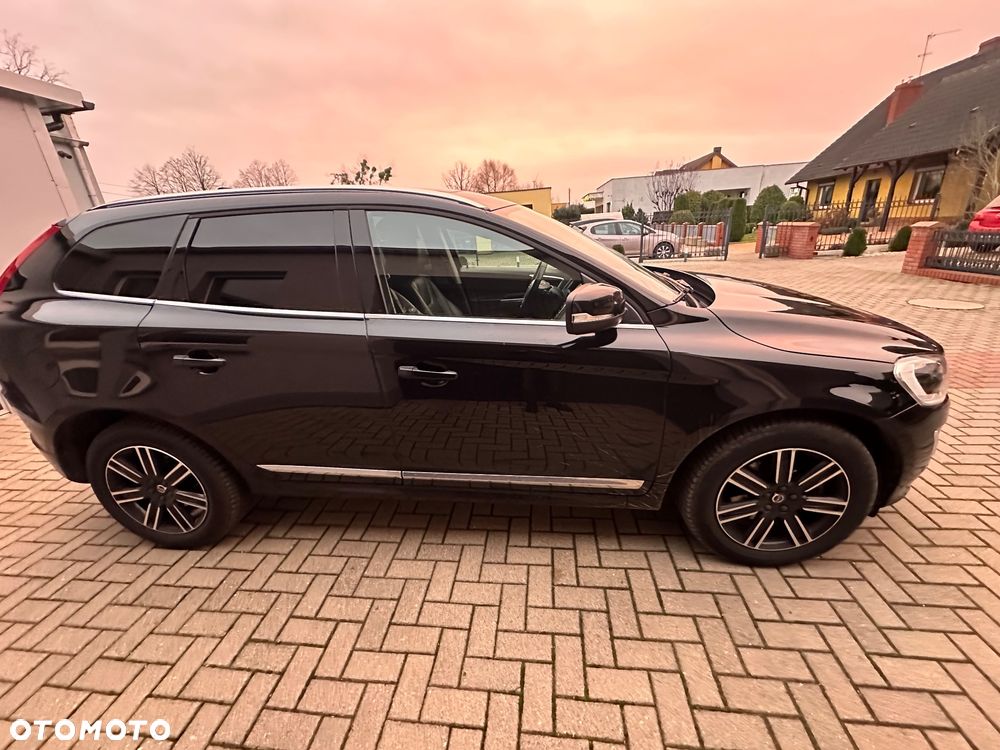 Volvo XC 60 - 2