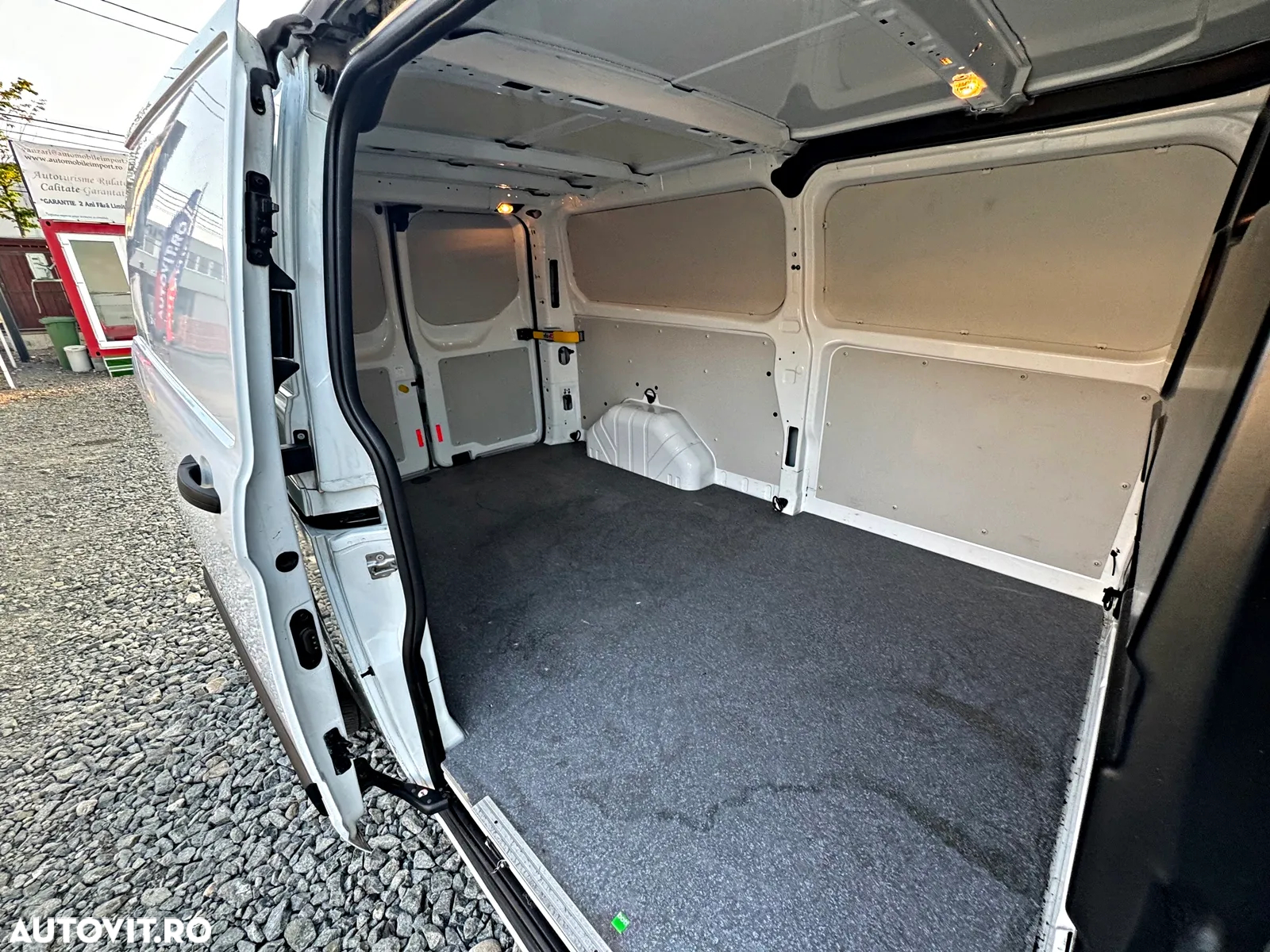 Ford Transit Custom 300 L2H1 LKW VA Trend - 35
