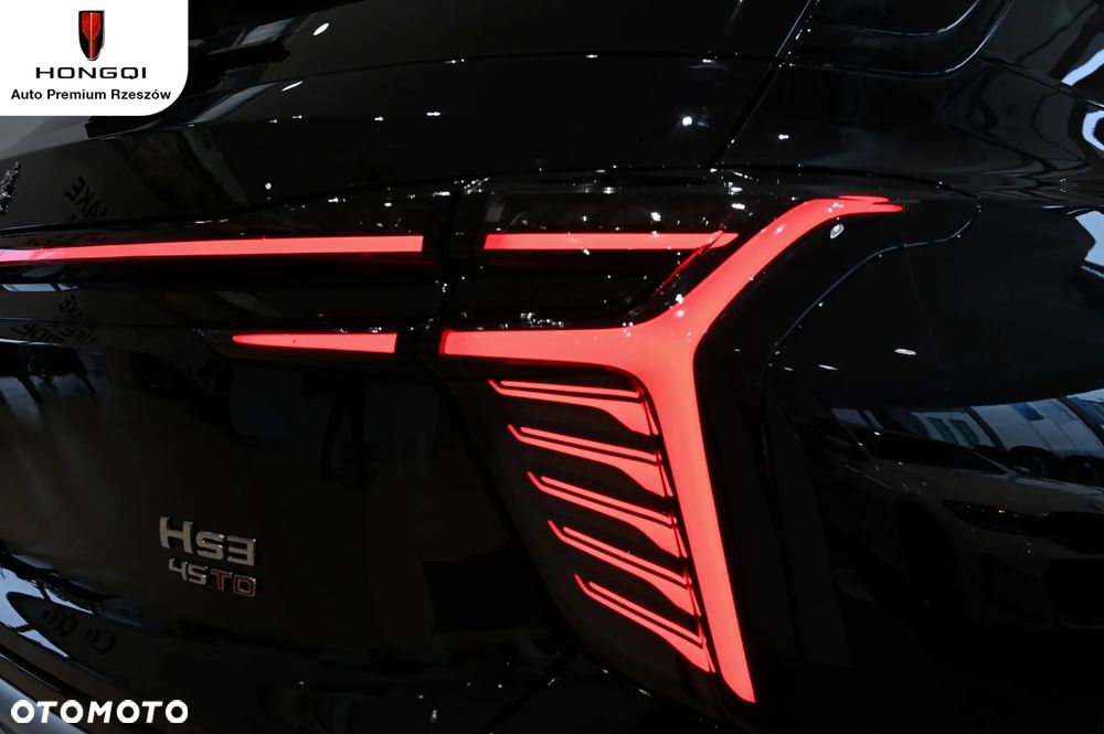 Hongqi HS3 - 22
