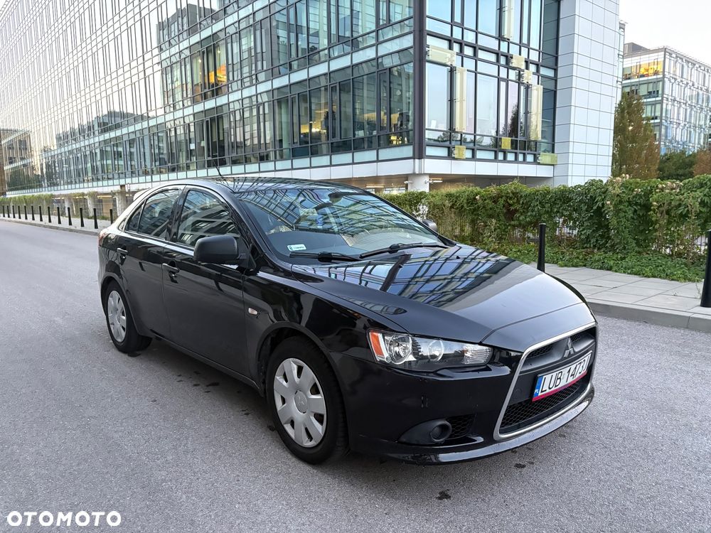 Mitsubishi Lancer 1.6 Inform - 4